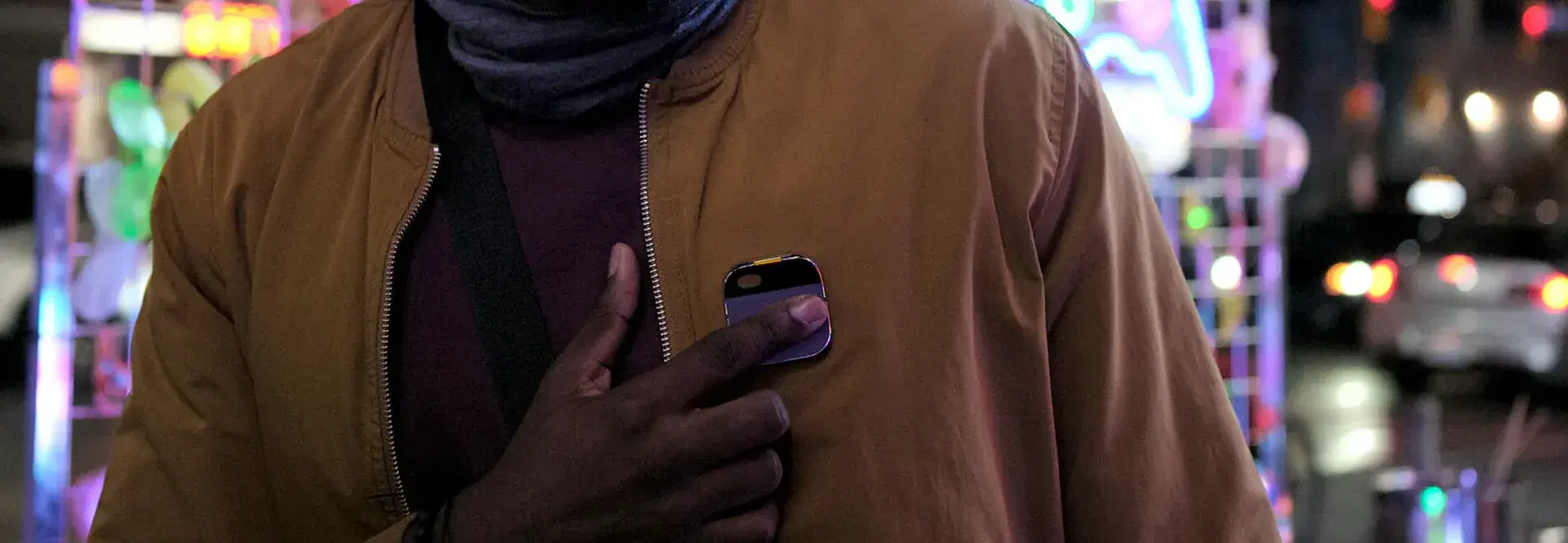 Future or Fiction: Will AI Pins Replace Smartphones?